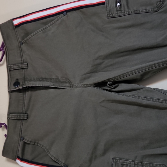 Athleta Summit Cargo Pants Size 2 - Picture 4 of 14